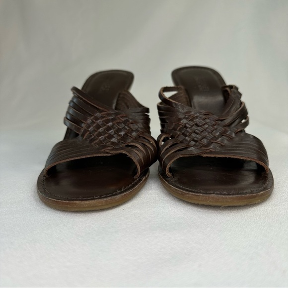𝅺MICHAEL Michael Kors Brown Woven Leather Wedge Open Toe Sandal 9 - Picture 5 of 12